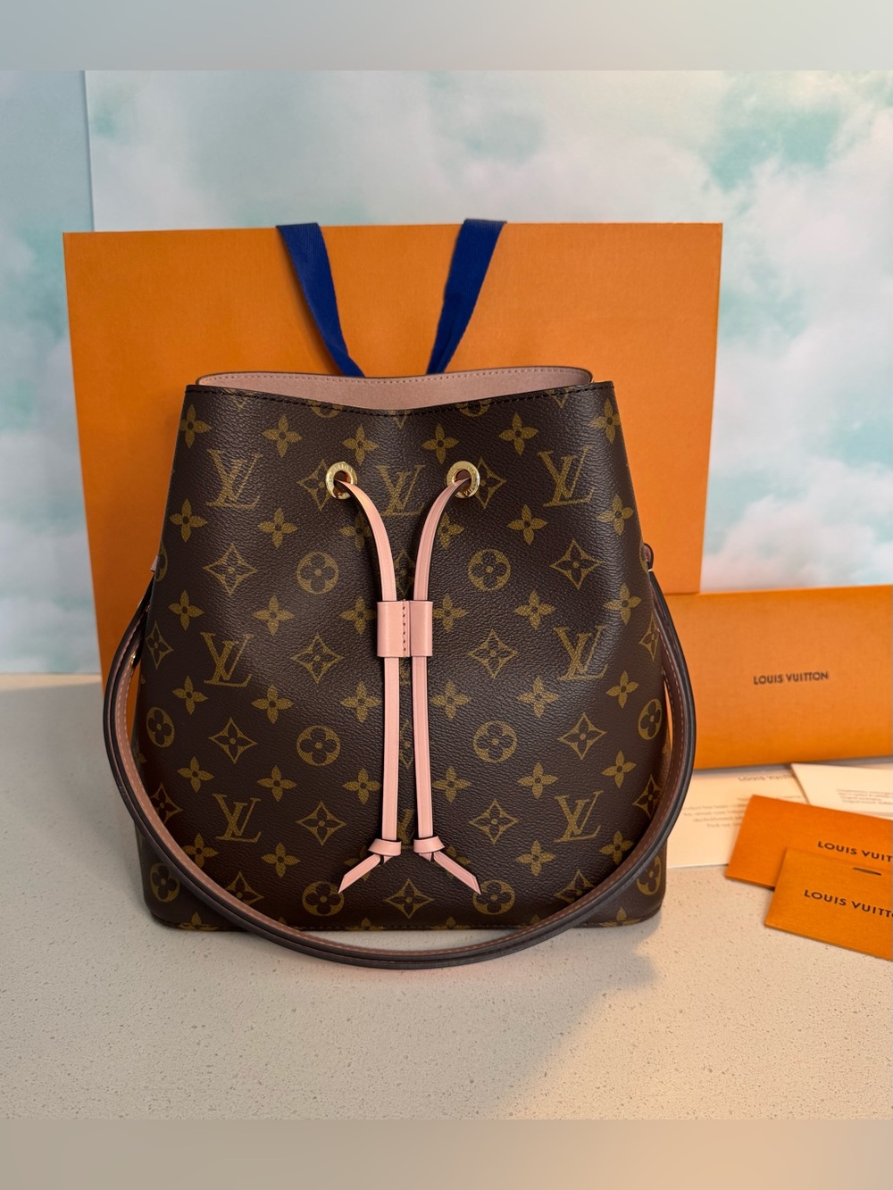 Louis Vuitton Monogram NeoNoe Rose Poudre